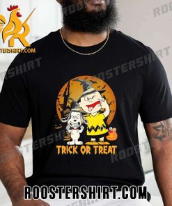 Quality Charlie Brown And Snoopy Trick Or Treat Halloween 2023 Unisex T-Shirt