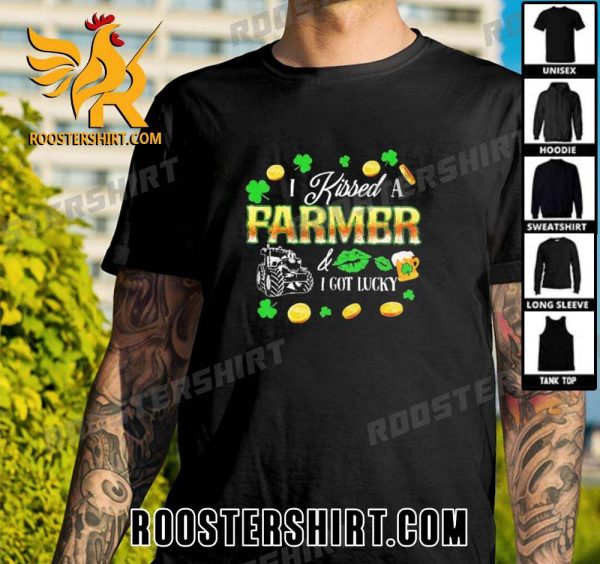 Premium Kissed A Farmer Got Lucky – Funny St Patrick’s Day Farmer Unisex T-Shirt